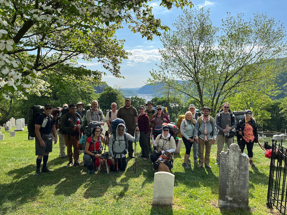 Flip Floppers on Scenic Sendoff, Photo by Caroline Coleman
